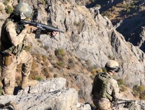 Hakkari'de 8 kişilik terörist grubu etkisiz hale getirildi