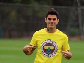 Diego Perotti, Fenerbahçe'den gitmek istemiyor