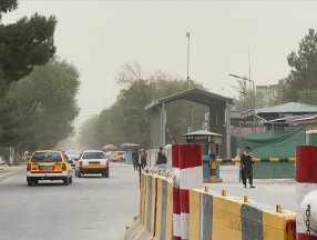 Afganistan'da 3 ilçenin kontrolü Taliban'dan yerel gruplara geçti