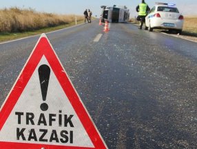 Gaziantep'te 3 otomobil kazaya karıştı: 3 yaralı