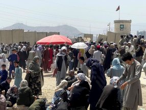 Kabil Havalimanı dışında patlama meydana geldi