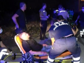 Bursa'da yüksek sesle müzik dinleme kavgası: 2 kardeş saldırıya uğradı