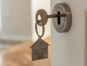 Kiralık ev arayanlar, ilanlardaki ucuz fiyata dikkat