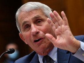 Anthony Fauci: Okula giden çocuklara koronavirüs aşısı zorunlu olmalı