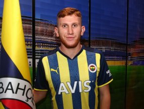 Fenerbahçe'de Burak Kapacak'ın lisans sorunu