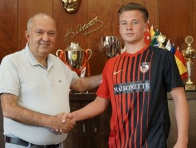 Kobylyanskyi, Union Titus Petange'ye kiralandı