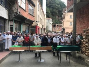 Trabzon'da babaları tarafından öldürülen 3 kız kardeşe veda