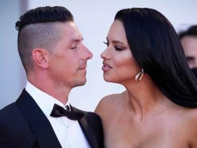 Adriana Lima, Venedik Film Festivali'ne yeni sevgilisiyle katıldı