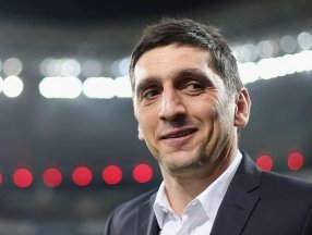 Göztepe, Tayfun Korkut ile anlaştı