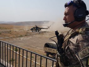 TSK'dan Azerbaycan ordusu personeline ileri hava kontrolörü eğitimi