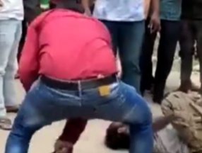 Hindistan'da Müslümanlara şiddet görüntüleri