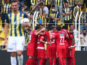 Fenerbahçe son 5 maçtır Sivasspor'u mağlup edemiyor