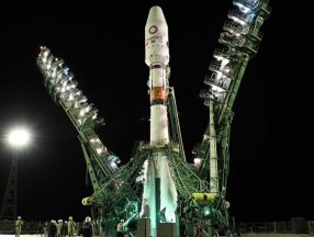 Starlink rakibi OneWeb, 34 internet uydusunu daha yörüngeye gönderdi