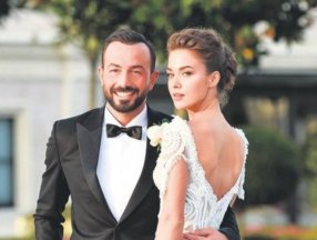 Bensu Soral ile Hakan Baş boşanıyor