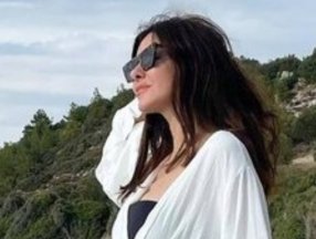 Koronayı yenen Defne Samyeli tatilde