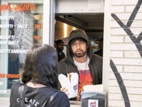 Eminem'in yeni mesleği: Makarnacılık