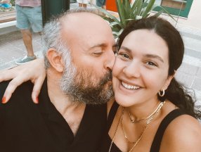 Bergüzar Korel ikinci doz aşısını oldu