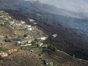 İspanya'daki yanardağ hava kalitesini düşürdü