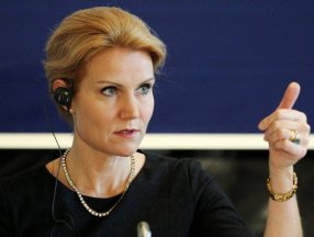 Eski Danimarka Başbakanı Schmidt: Eski Fransa Cumhurbaşkanı d'Estaing beni taciz etti