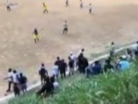 Kolombiya'da futbol sahasındaki çatışmada teknik direktör öldü