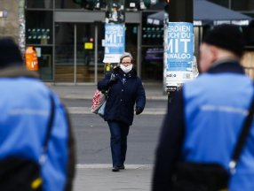 Almanya’da, koronavirüs testleri ücretli oldu