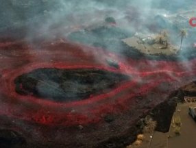 La Palma'daki yanardağdan çıkan lavlar evleri yutuyor