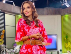 Ebru Akel, sevgilisiyle el ele