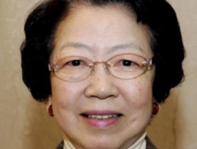 Japonya ilk kadın hükümet sözcüsü yaşamını yitirdi