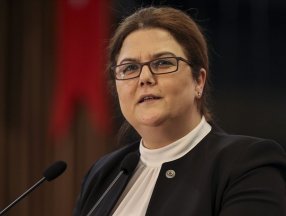 Derya Yanık: Bu yıl üniversitelilere 1,5 milyon liralık destek verildi