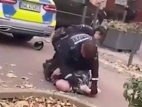 Almanya’da 25 yaşındaki gence polis şiddeti