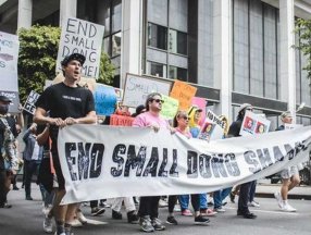 ABD'de 'küçük kamış utancı' protestosu