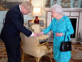 Boris Johnson: Kraliçe Elizabeth çok iyi durumda