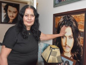 Barış Akarsu'nun annesi yaşamını yitirdi