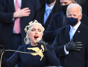 Lady Gaga: Joe Biden'ın yemin töreninde kurşun geçirmez kıyafet giydim