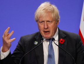 Eski Avustralya Başbakanı Keating, Boris Johnson'a Hindistan cevizi kafa dedi