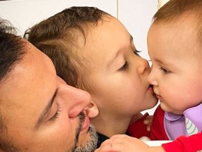 Alişan, oğlunu eleştirinlere cevap verdi