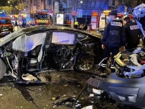 Fransa'daki ölümcül Tesla kazasına soruşturma