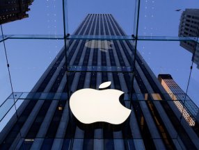 Apple, dünyada 3 trilyon dolar piyasa değerine ulaşan ilk şirket oldu