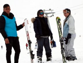 Van'daki kayak merkezi, 3 yıl sonra ilk kez yeterli kara ulaştı