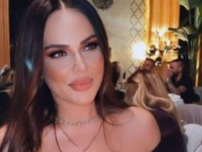 Buket Aydın sütyensiz hırka modasına uydu