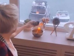 Linet'in Boğaz manzaralı evi