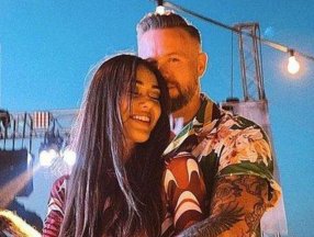 Yönetmen sevgili Dilan Çiçek Deniz'in ismini dövme yaptırdı