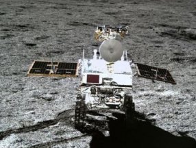 Çin uzay aracından Ay'da önemli keşif