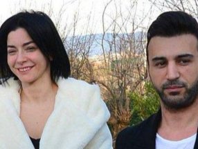 Merve Boluğur, Emre Kaya samimi dansı