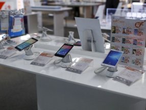 Çin'de akıllı telefon sevkiyatları yüzde 18 düştü