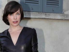 Milla Jovovich’ten savaşa tepki