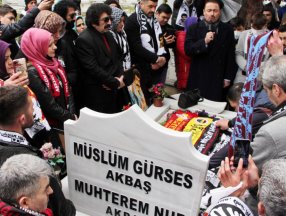 Müslüm Gürses vefatının 9. yılında anılıyor