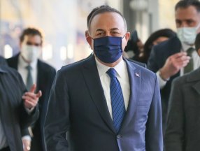 Mevlüt Çavuşoğlu NATO Karargahı'nda