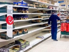 İngiltere'de süpermarketlerden Rus ürünleri kaldırılıyor