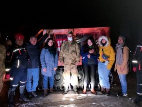 Nemrut Dağı’nda 8 turist mahsur kaldı